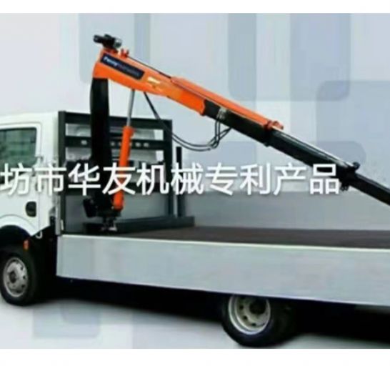 點(diǎn)擊查看詳細(xì)信息<br>標(biāo)題：車載小吊機(jī)  液壓小吊機(jī) 閱讀次數(shù)：1626